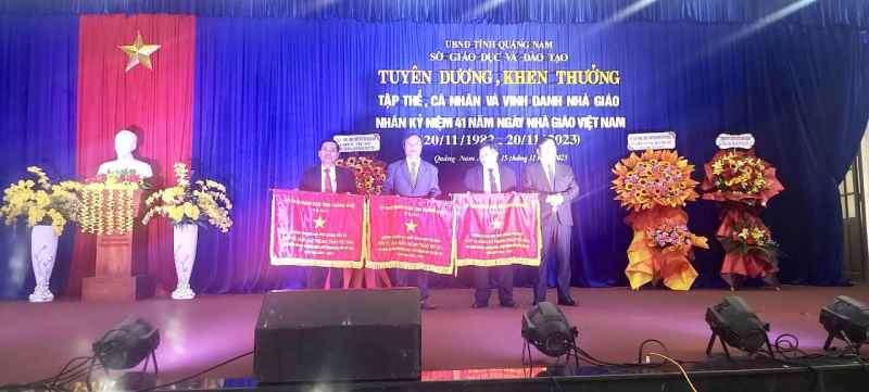 LỄ VINH DANH CÁC NHÀ GIÁO NHÂN DỊP 20/11/2023