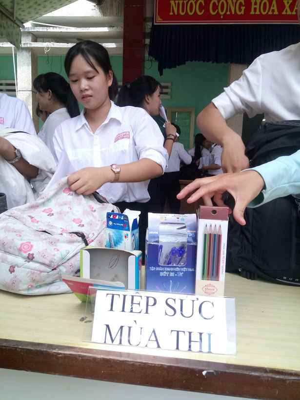 Tiếp sức mùa thi - điểm tựa tinh thần không thể thiếu trong kỳ thi tốt nghiệp THPT