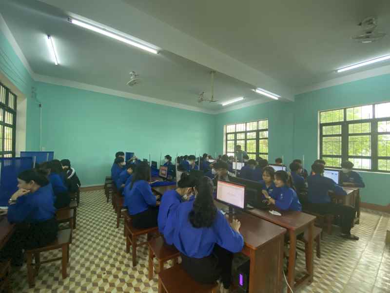 NÂNG CAO TRÌNH ĐỘ TIN HỌC NGOẠI NGỮ CHO HỌC SINH