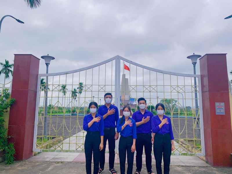 HÀNH TRÌNH VỀ ĐỊA CHỈ ĐỎ